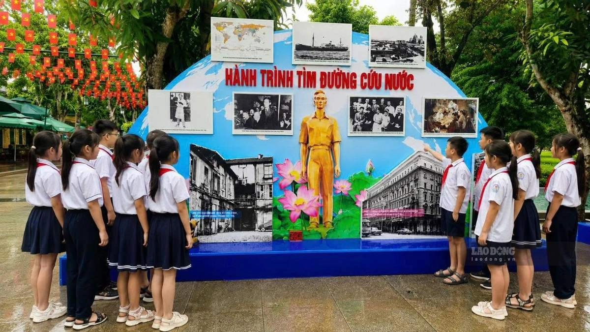 Trưng bày “Kim Liên – Không gian văn hóa quê Bác